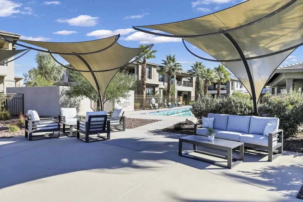 803 Retreat Circle, Palm Desert, California 92260 home-pic-35