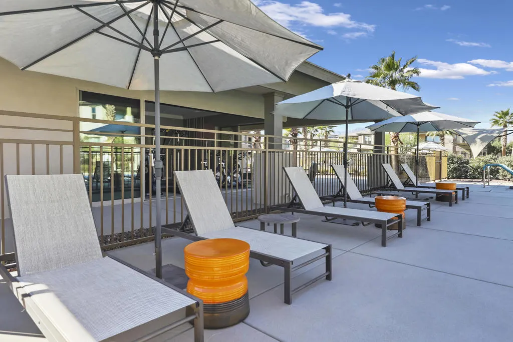 803 Retreat Circle, Palm Desert, California 92260 home-pic-37
