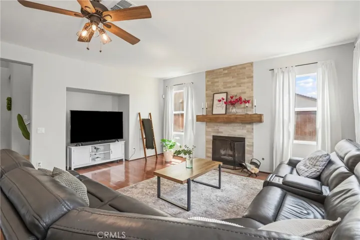 1241 Reinhart Street, San Jacinto, California 92583