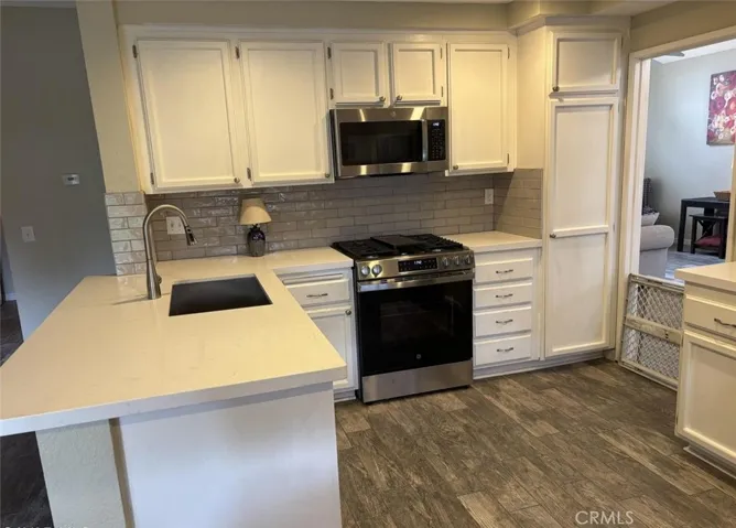 40237 Vicker Way, Palmdale, California 93551