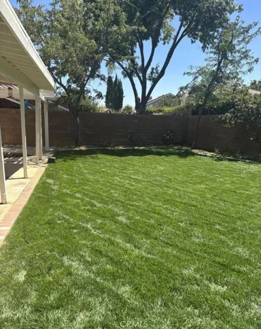 40237 Vicker Way, Palmdale, California 93551
