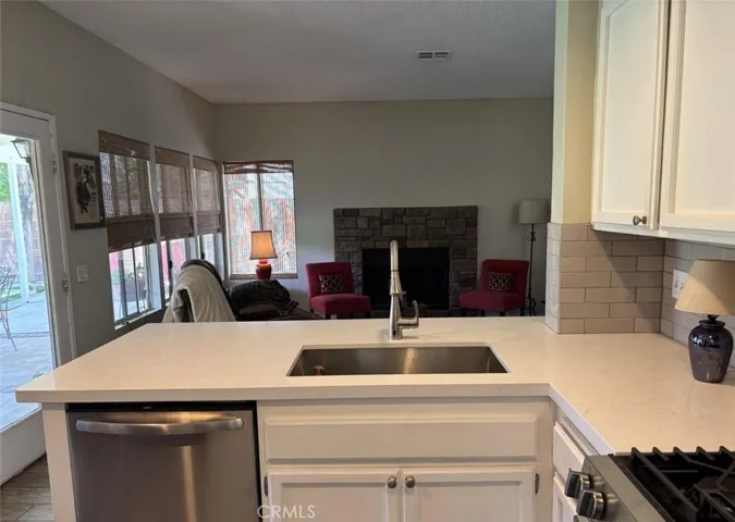 40237 Vicker Way, Palmdale, California 93551