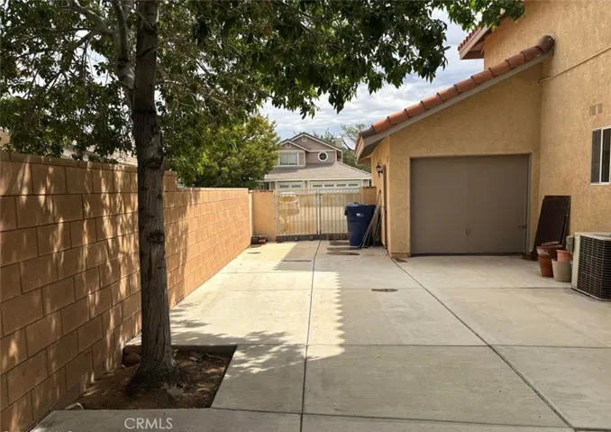 40237 Vicker Way, Palmdale, California 93551