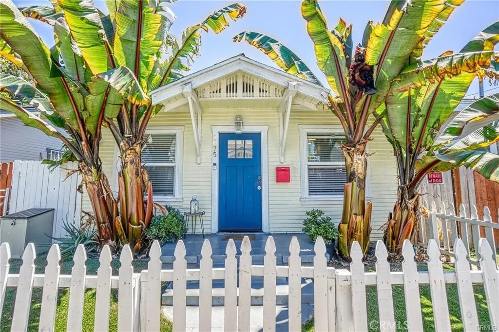 1075 Coronado Avenue, Long Beach, California 90804, 1 Bedroom Bedrooms, ,1 BathroomBathrooms,Residential,For Sale,Coronado,SB25192047