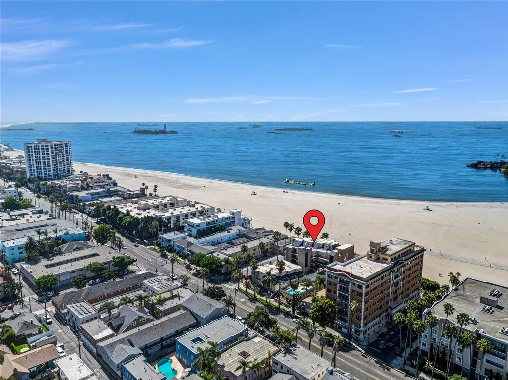 1 3rd Place, Long Beach, California 90802 home-pic-16