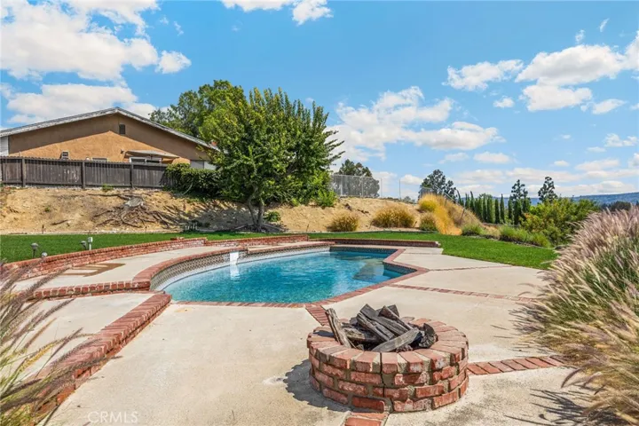 17832 Longview Dr, Yorba Linda, California 92886