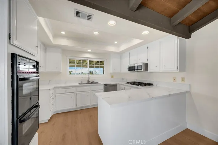 17832 Longview Dr, Yorba Linda, California 92886