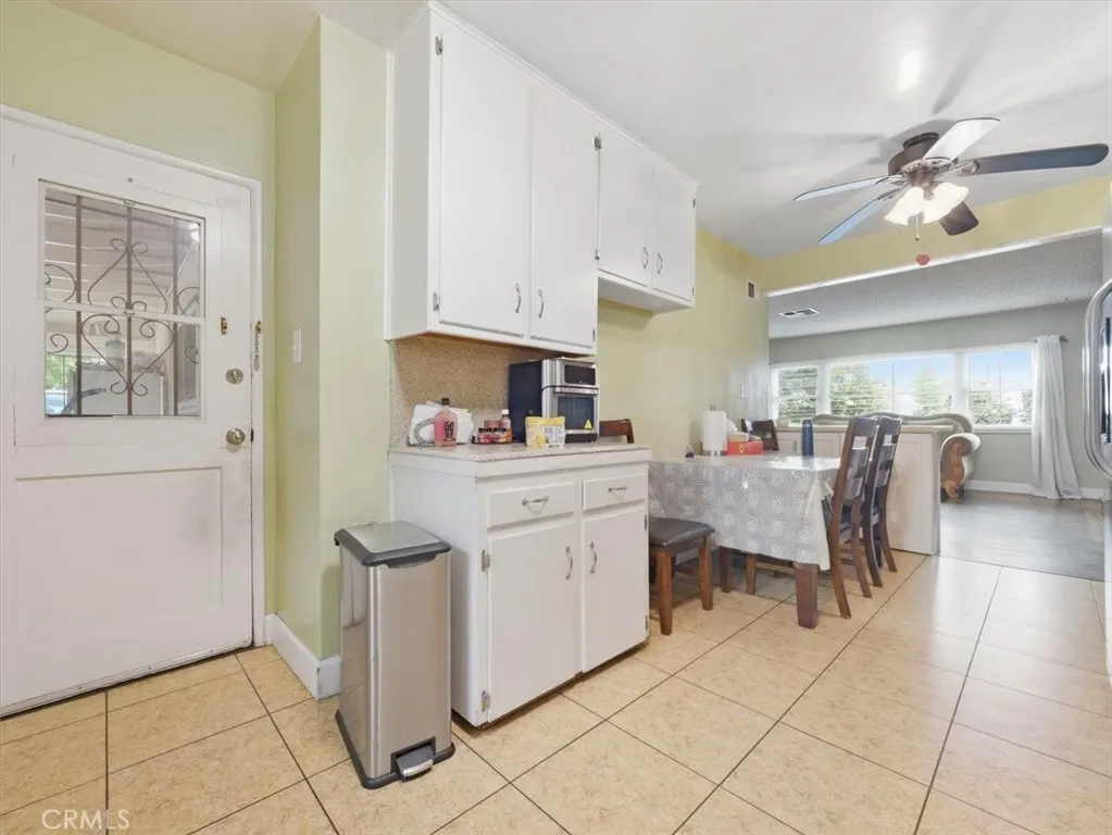 17962 Merrill Avenue, Fontana, California 92335 home-pic-31