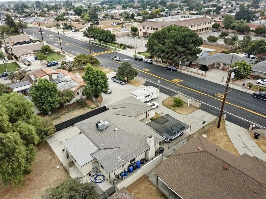 17962 Merrill Avenue, Fontana, California 92335 home-pic-4