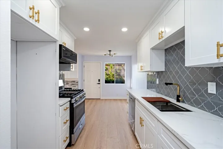 14700 S Berendo Avenue 20, Gardena, California 90247