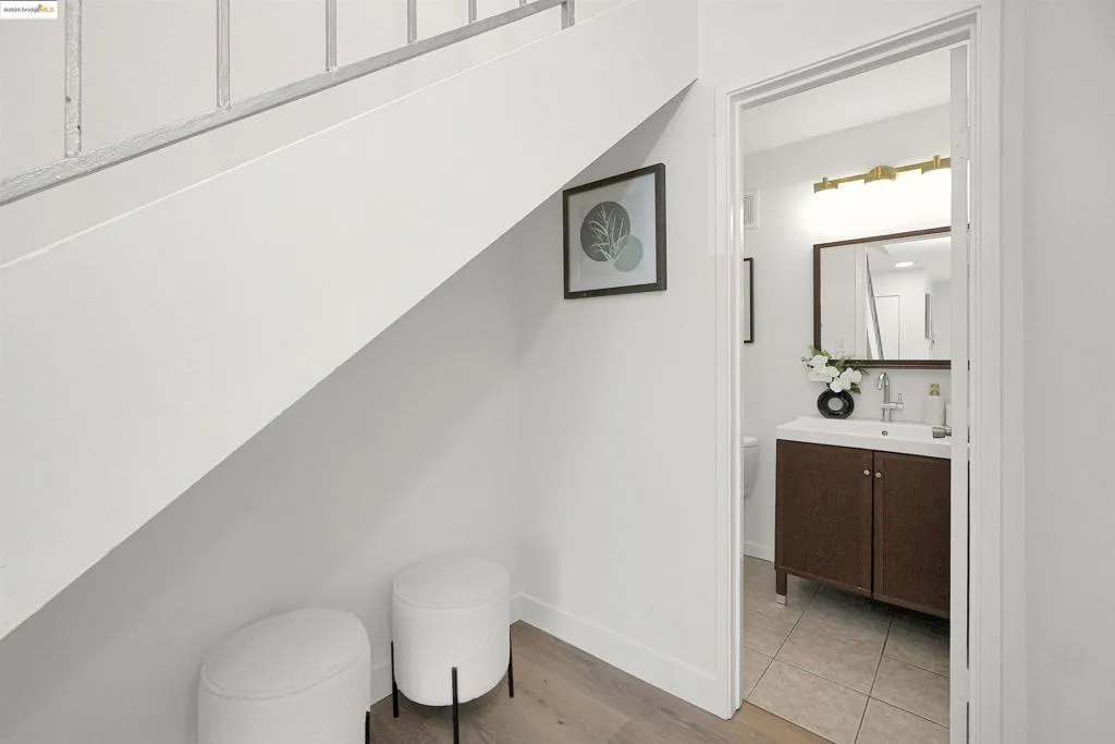 410 Auburn Way 42, San Jose, California 95129 home-pic-11