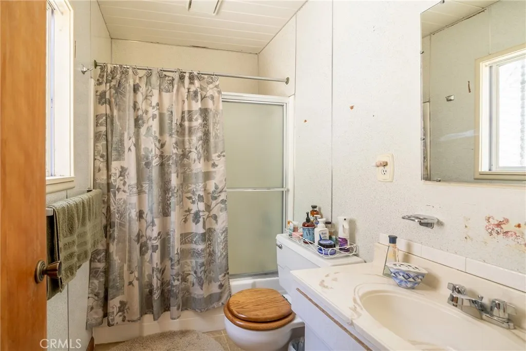 885 Menlo Drive, Big Bear Lake, California 92315 home-pic-16