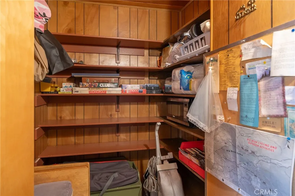 885 Menlo Drive, Big Bear Lake, California 92315 home-pic-14
