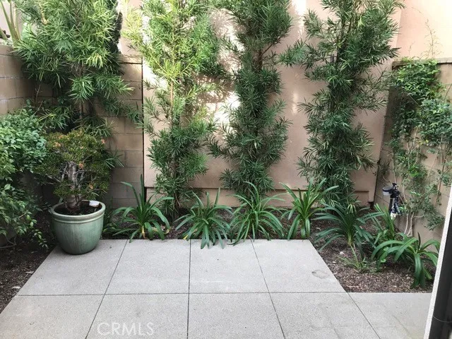 117 Strawberry, Irvine, California 92620