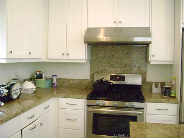117 Strawberry, Irvine, California 92620