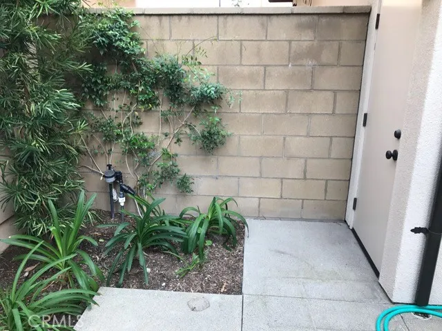 117 Strawberry, Irvine, California 92620
