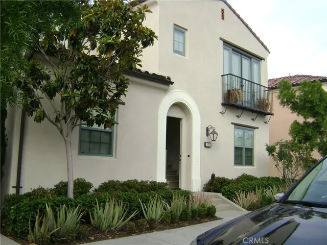 117 Strawberry, Irvine, California 92620