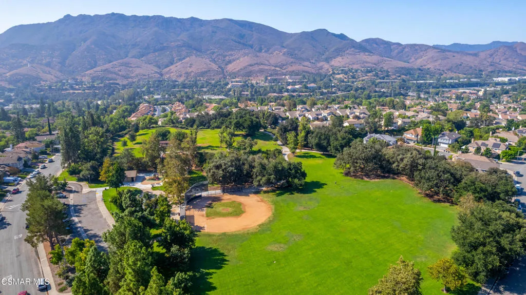5426 Cedarhaven Drive, Agoura Hills, California 91301 home-pic-44