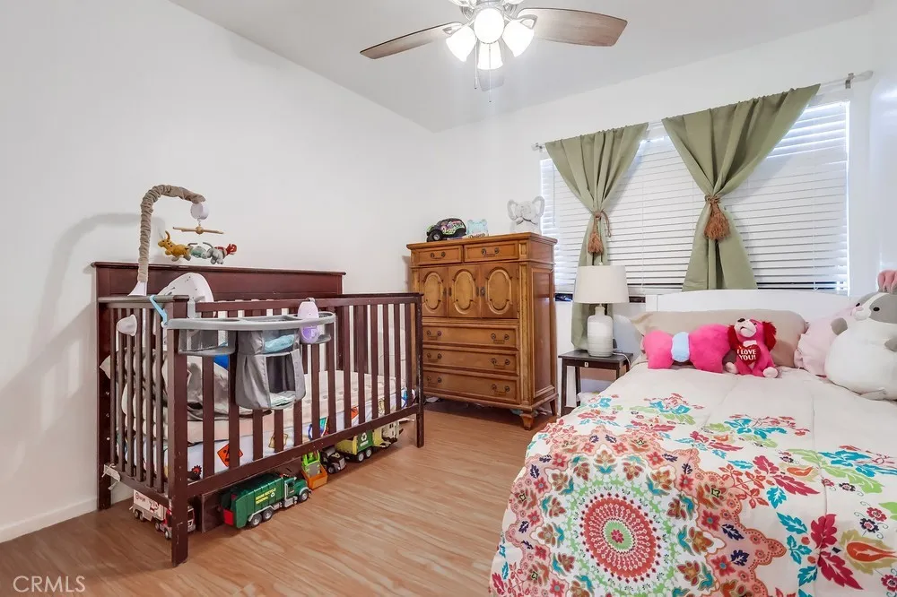10435 Newhome Avenue 7, Sunland, California 91040 home-pic-31