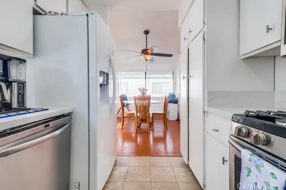 10435 Newhome Avenue 7, Sunland, California 91040 home-pic-19