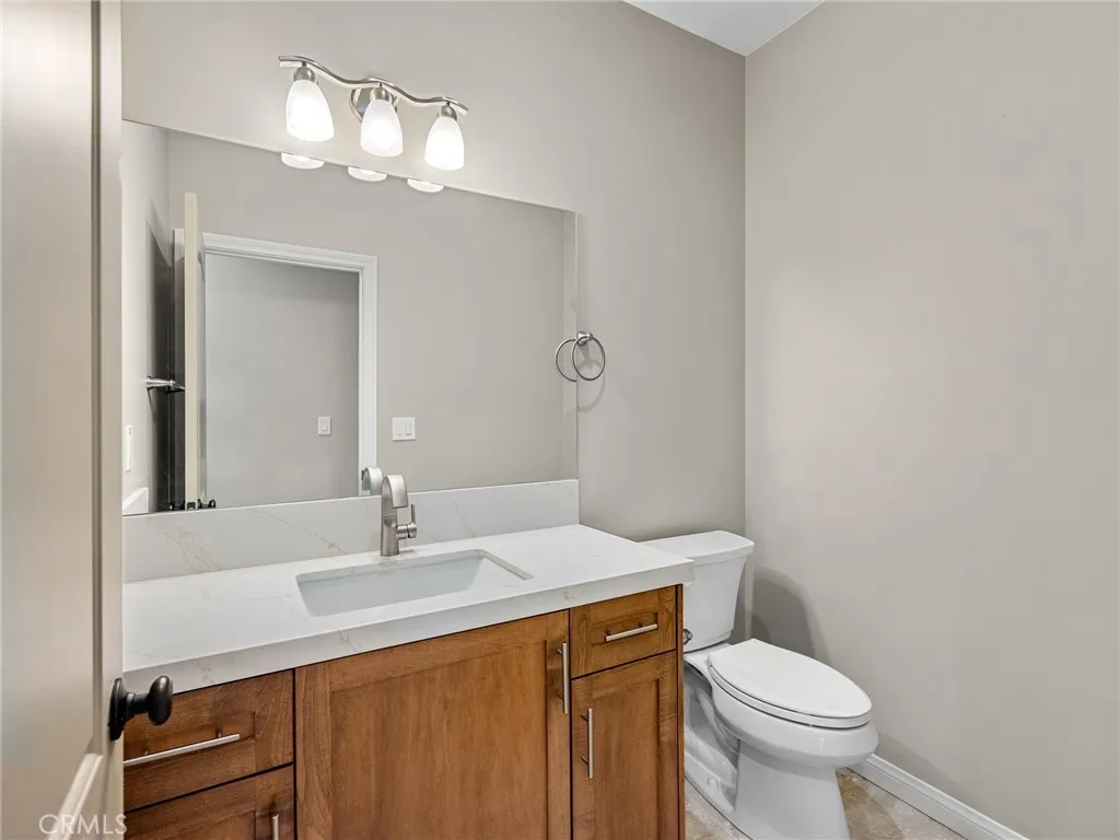 5021 Chelsea Street, Phelan, California 92371 home-pic-32