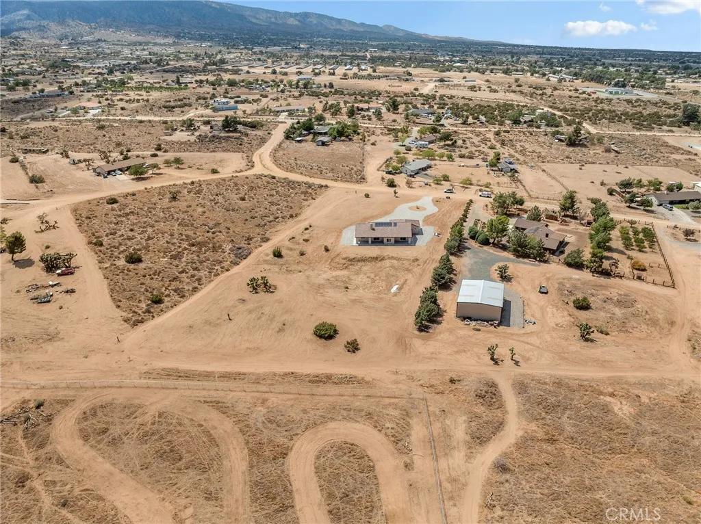 5021 Chelsea Street, Phelan, California 92371 home-pic-47
