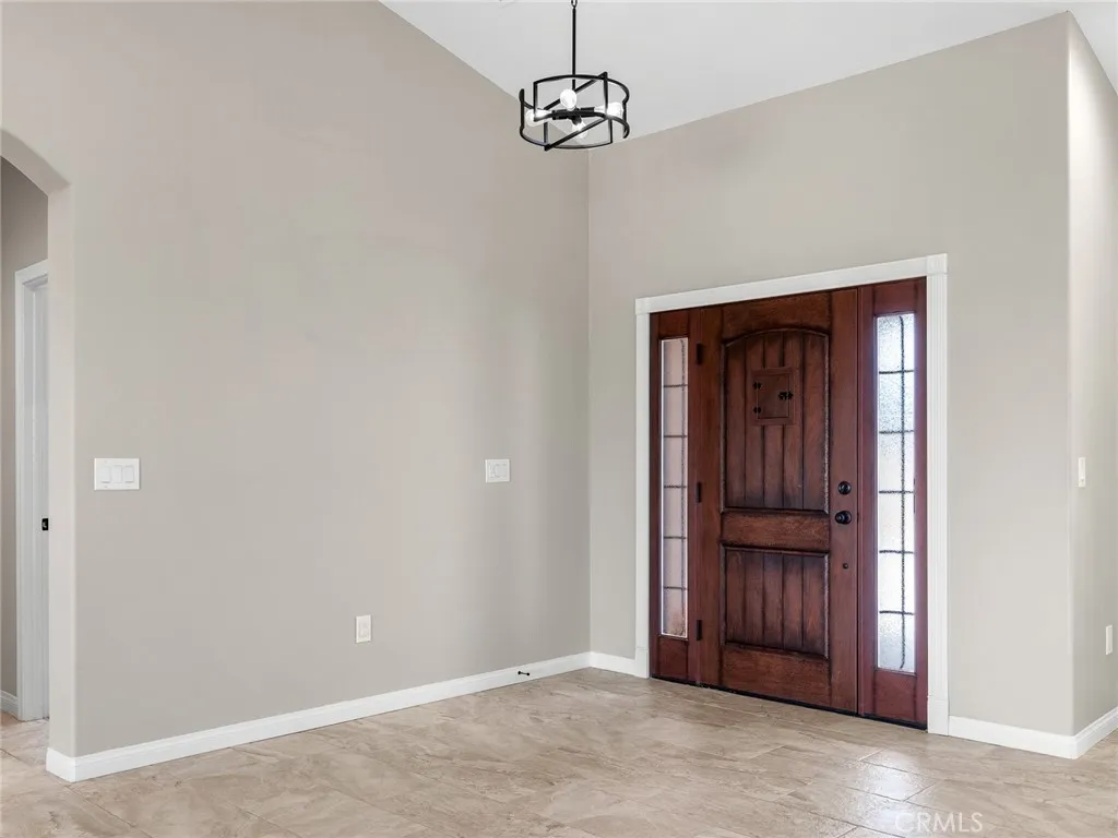 5021 Chelsea Street, Phelan, California 92371 home-pic-9
