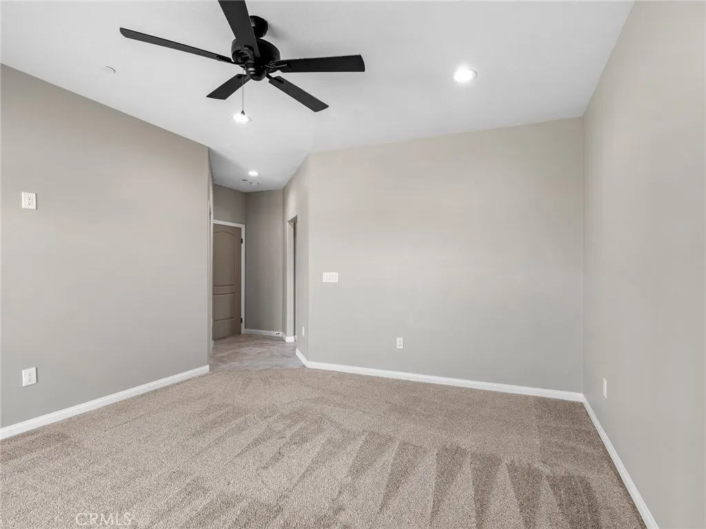 5021 Chelsea Street, Phelan, California 92371 home-pic-34