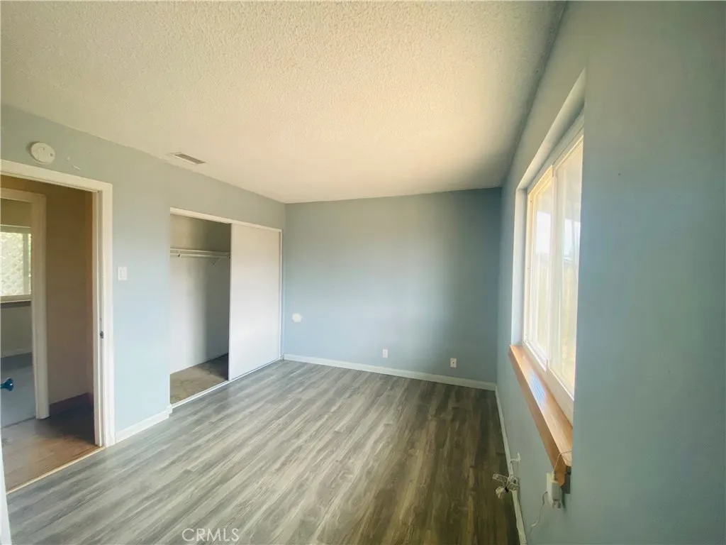 21259 Rosewood Street, Apple Valley, California 92308 home-pic-18