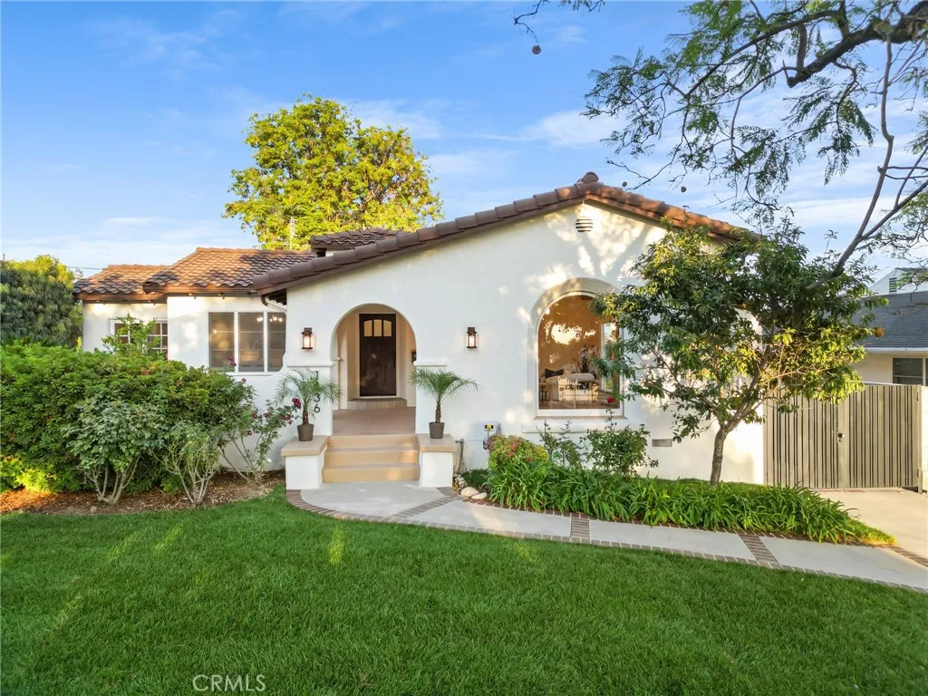 1436 Ardmore Avenue, Glendale, California 91202, 4 Bedrooms Bedrooms, ,4 BathroomsBathrooms,Residential,For Sale,Ardmore,GD25191313