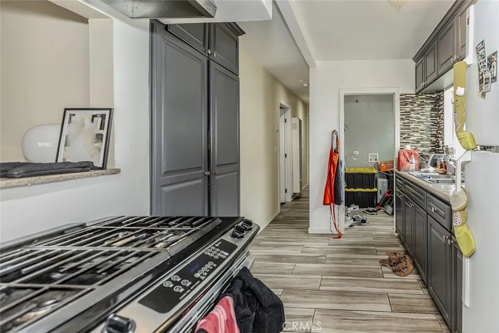 3632 W 59th Street, Los Angeles, California 90043 home-pic-20