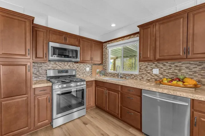 20250402165435969008000000-o