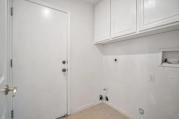 15180 Orion Rd, San Leandro, California 94579