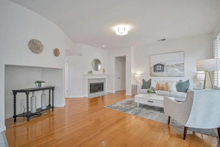 15180 Orion Rd, San Leandro, California 94579