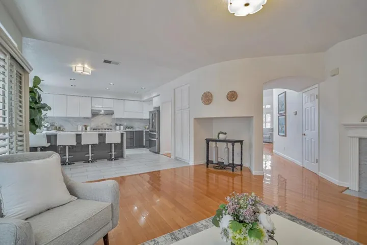 15180 Orion Rd, San Leandro, California 94579