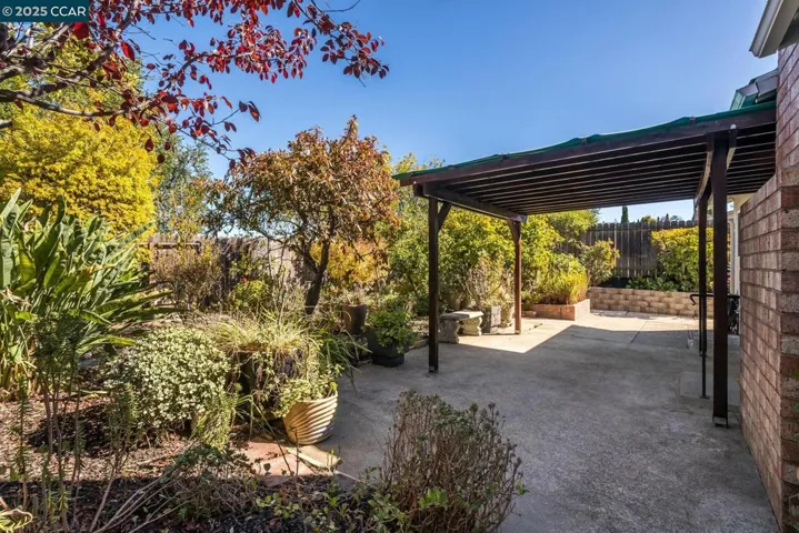 1769 Redwood Rd, Hercules, California 94547