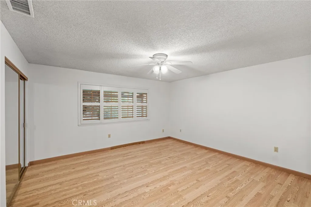 28321 Sun City Boulevard, Menifee, California 92586 home-pic-17