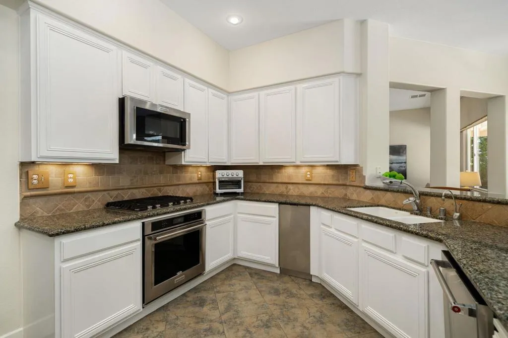77625 Westbrook Court, Palm Desert, California 92211 home-pic-26