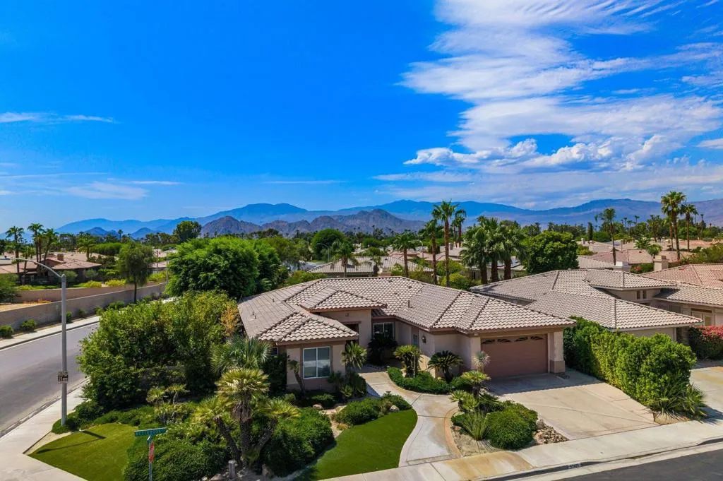 77625 Westbrook Court, Palm Desert, California 92211 home-pic-8
