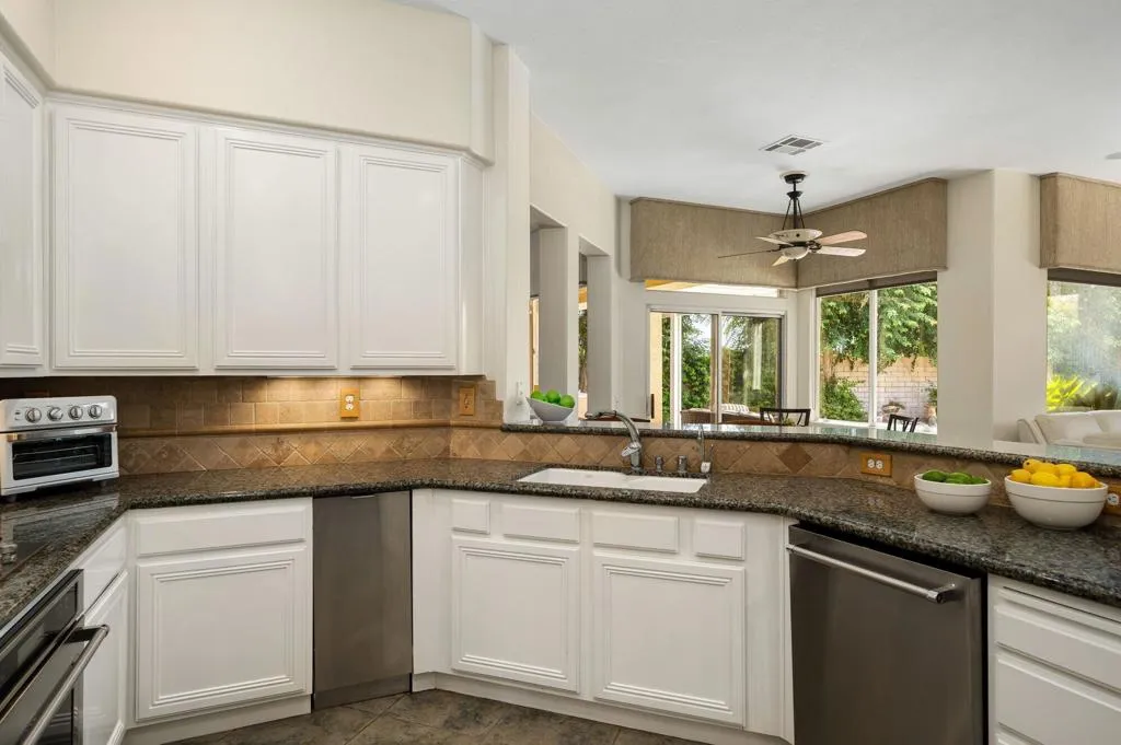 77625 Westbrook Court, Palm Desert, California 92211 home-pic-23