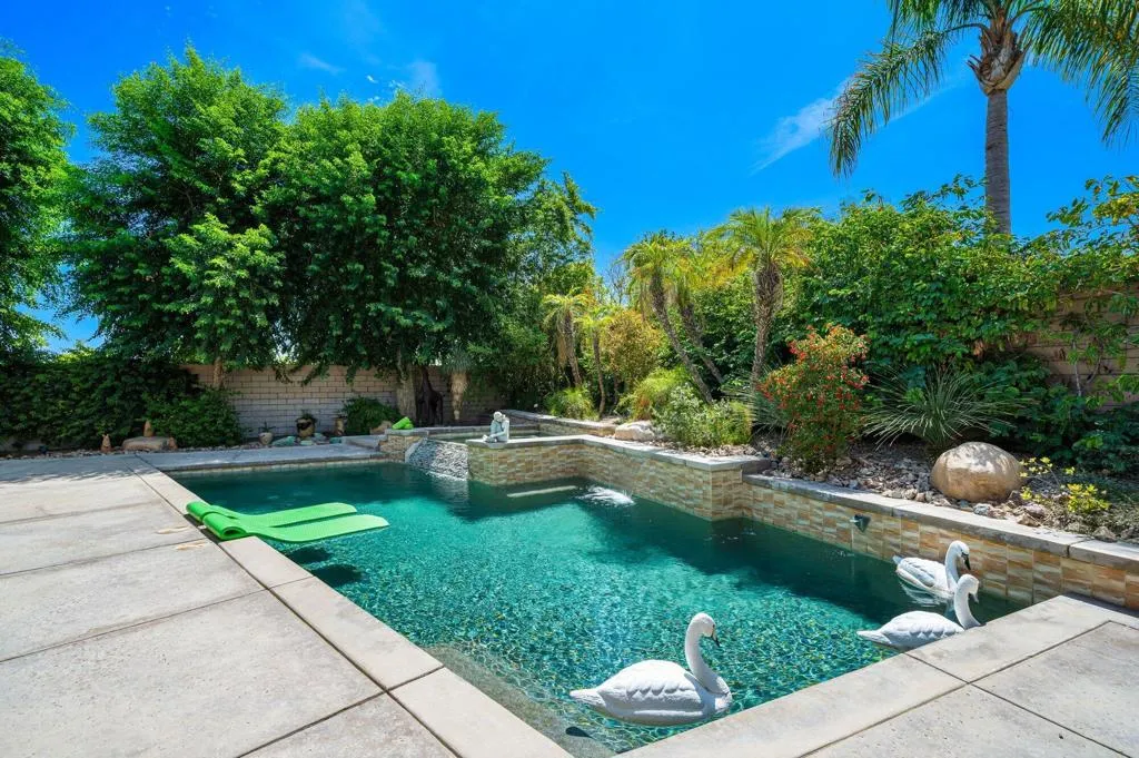 77625 Westbrook Court, Palm Desert, California 92211 home-pic-1