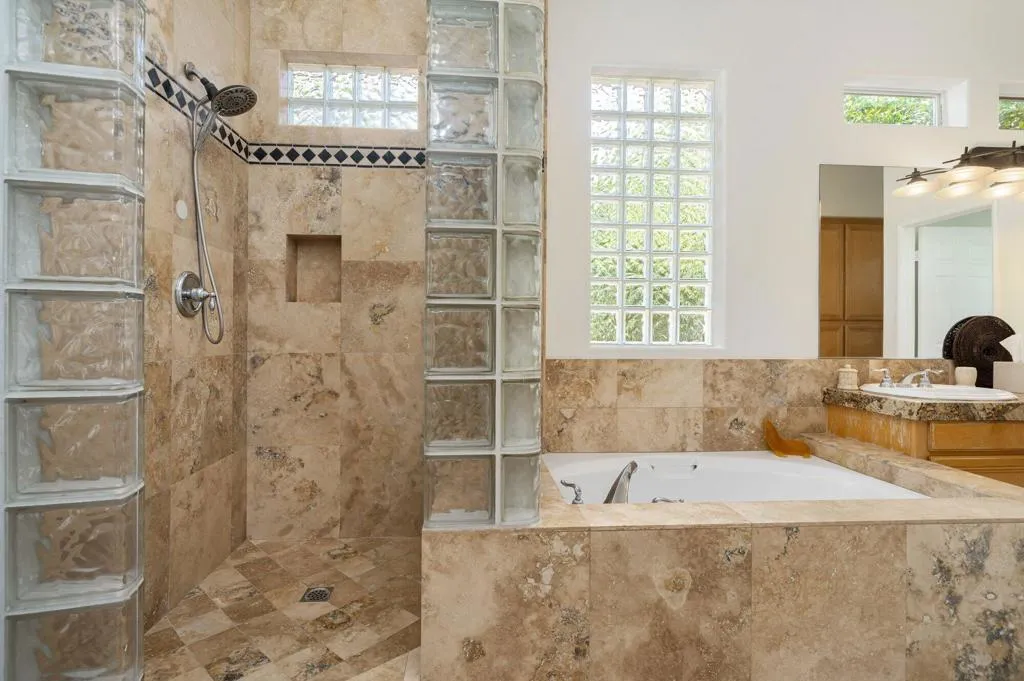 77625 Westbrook Court, Palm Desert, California 92211 home-pic-31