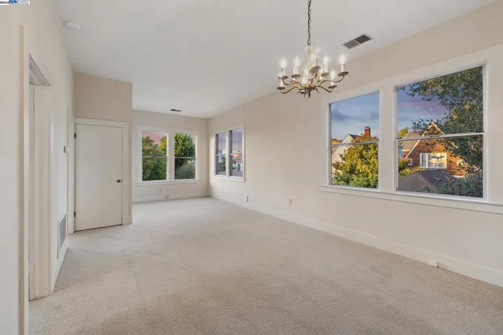 920 Centennial Ave, Alameda, California 94501