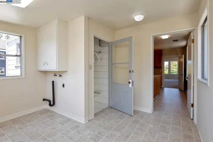 920 Centennial Ave, Alameda, California 94501