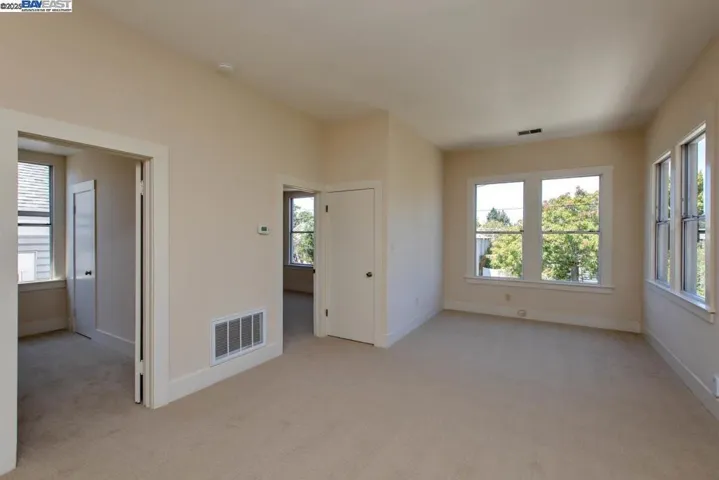 920 Centennial Ave, Alameda, California 94501