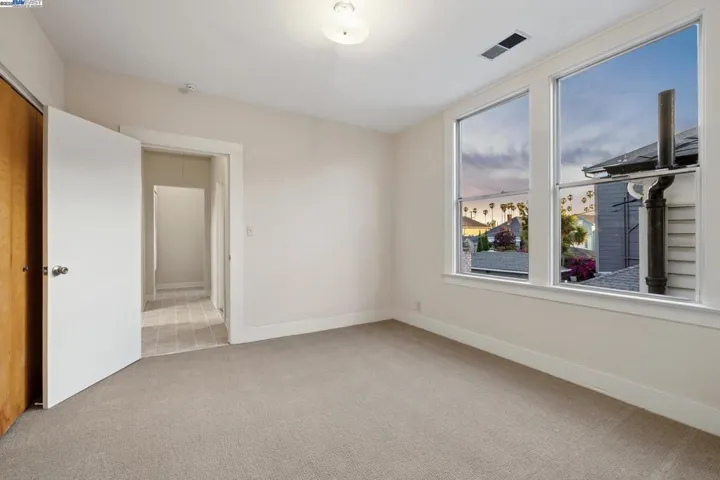 920 Centennial Ave, Alameda, California 94501