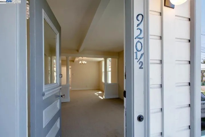 920 Centennial Ave, Alameda, California 94501
