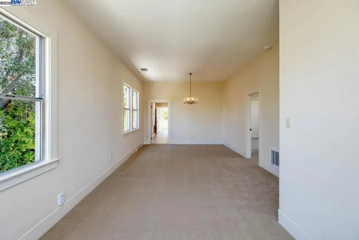 920 Centennial Ave, Alameda, California 94501