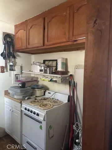 27548 Meadow Drive, Lake Arrowhead, California 92352