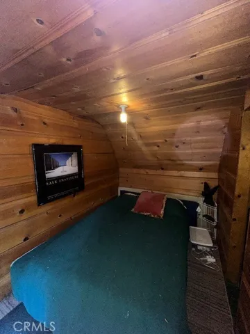 27548 Meadow Drive, Lake Arrowhead, California 92352